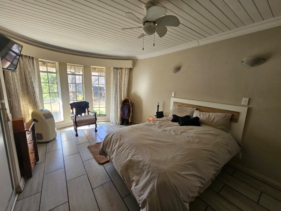4 Bedroom Property for Sale in Vaalpark Free State